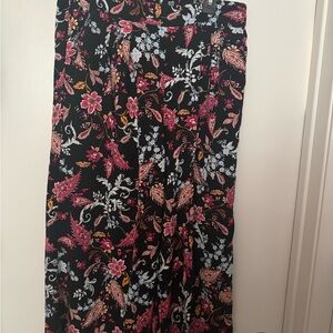 Floral Wide Leg Pants in Black and Pink